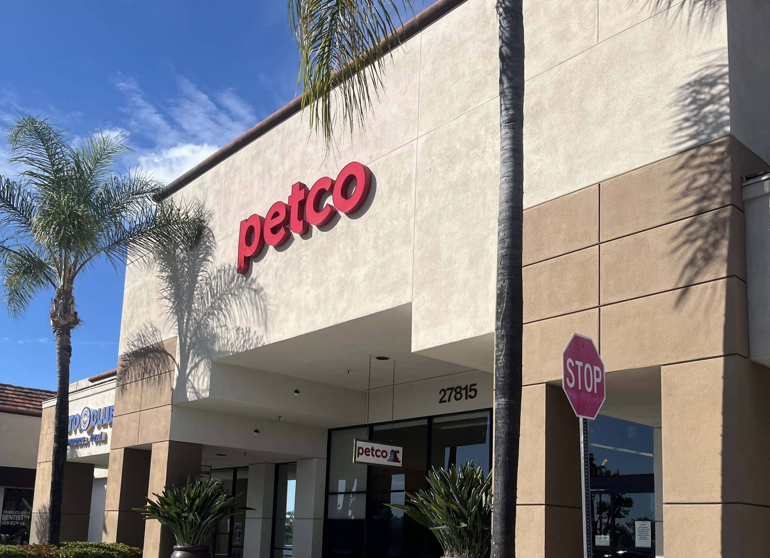 Ladera Ranch, CA puppy and rescue dog adoption event